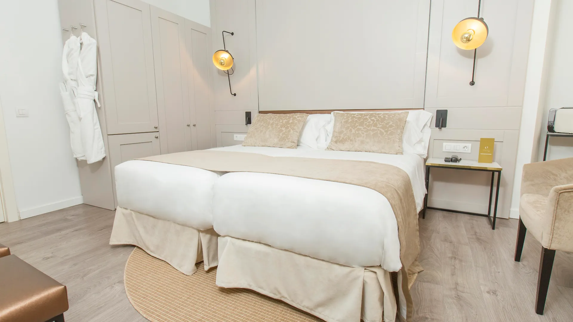 ****  Icon Roseto Hotel Palma de Mallorca Spain